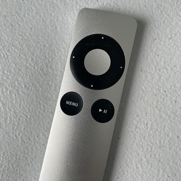 Apple TV Remote for Apple TV 2nd 3rd Generation Mac Silver Black - Picture 3 of 5